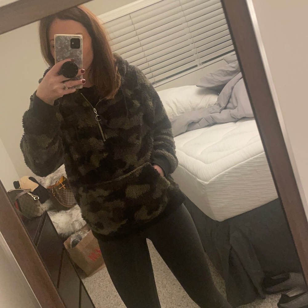Camo quarter zip